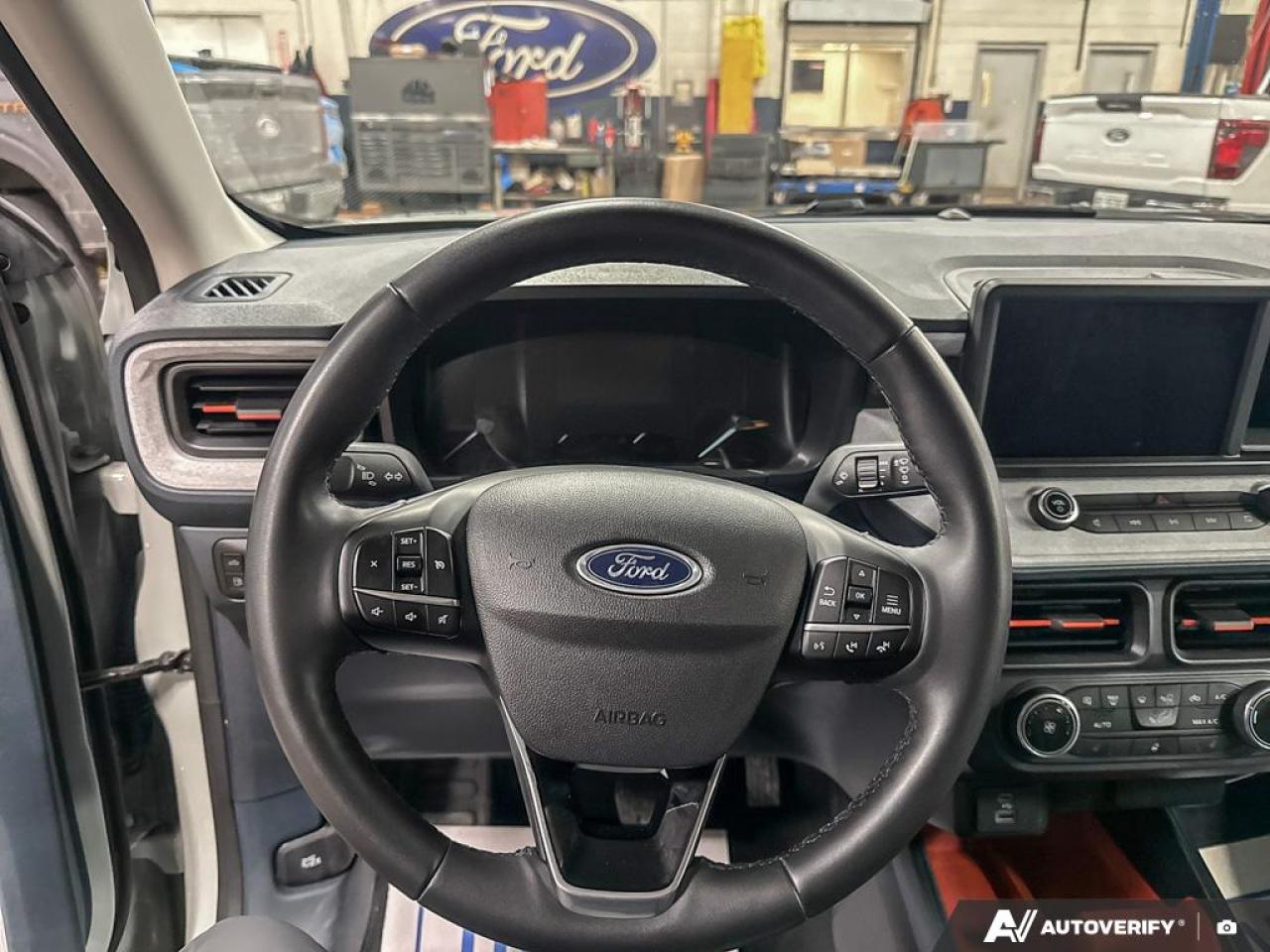 2023 Ford Maverick XLT 300A|NO ACCIDENTS|1 OWNER|TONNEAU|LINER|LUX PKG Photo