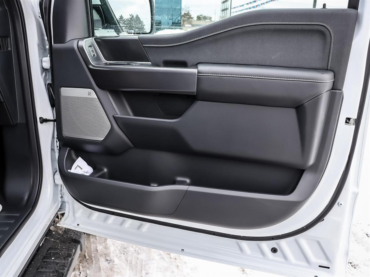 2025 Ford F-150 Lariat Photo