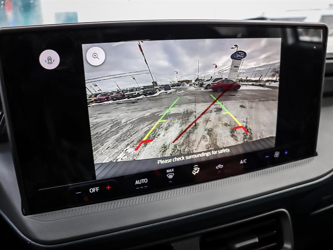 2026 Ford Maverick XL Photo