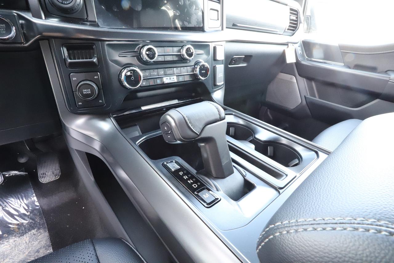 2026 Ford F-150 Lariat 4WD SuperCrew 5.5' Box Photo