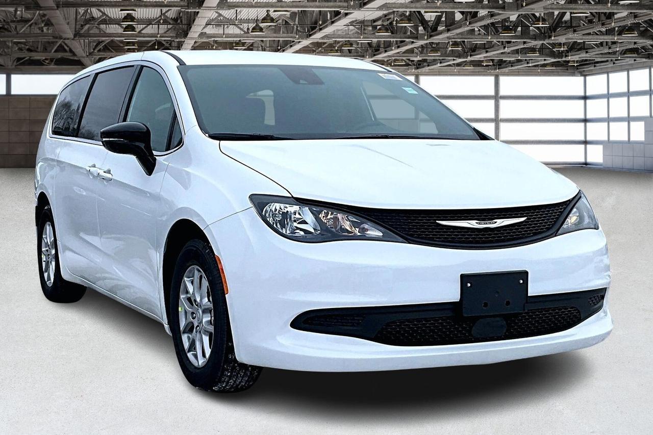 2026 Dodge Grand Caravan SXT | Power Doors & Lifgate | Leather | Stow N Go Photo