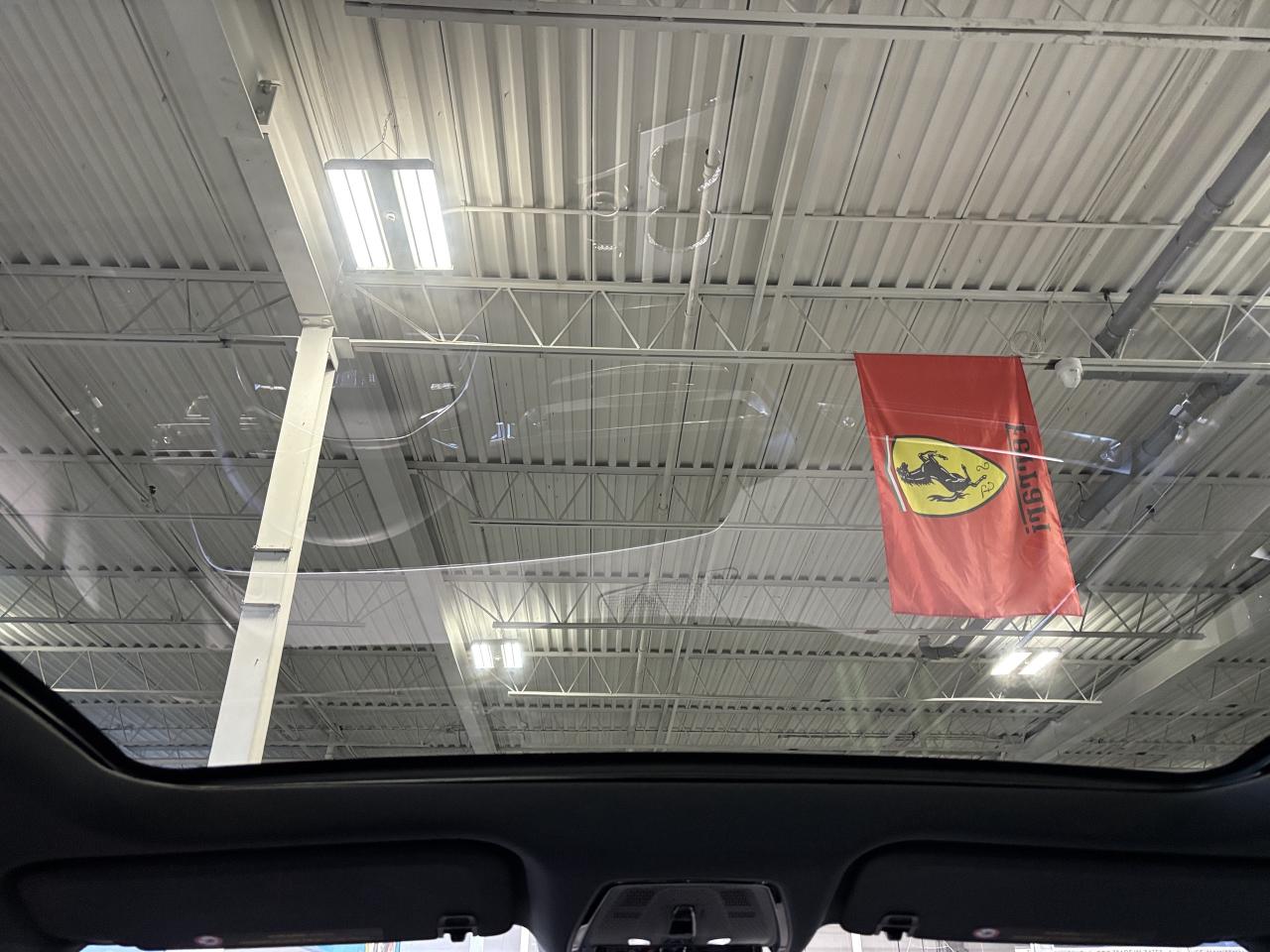 2024 Cadillac LYRIQ Tech|1SA|RWD|CLUSTERNAV|FULLPANOROOF|LEATHER|CAM|+ - Photo #10