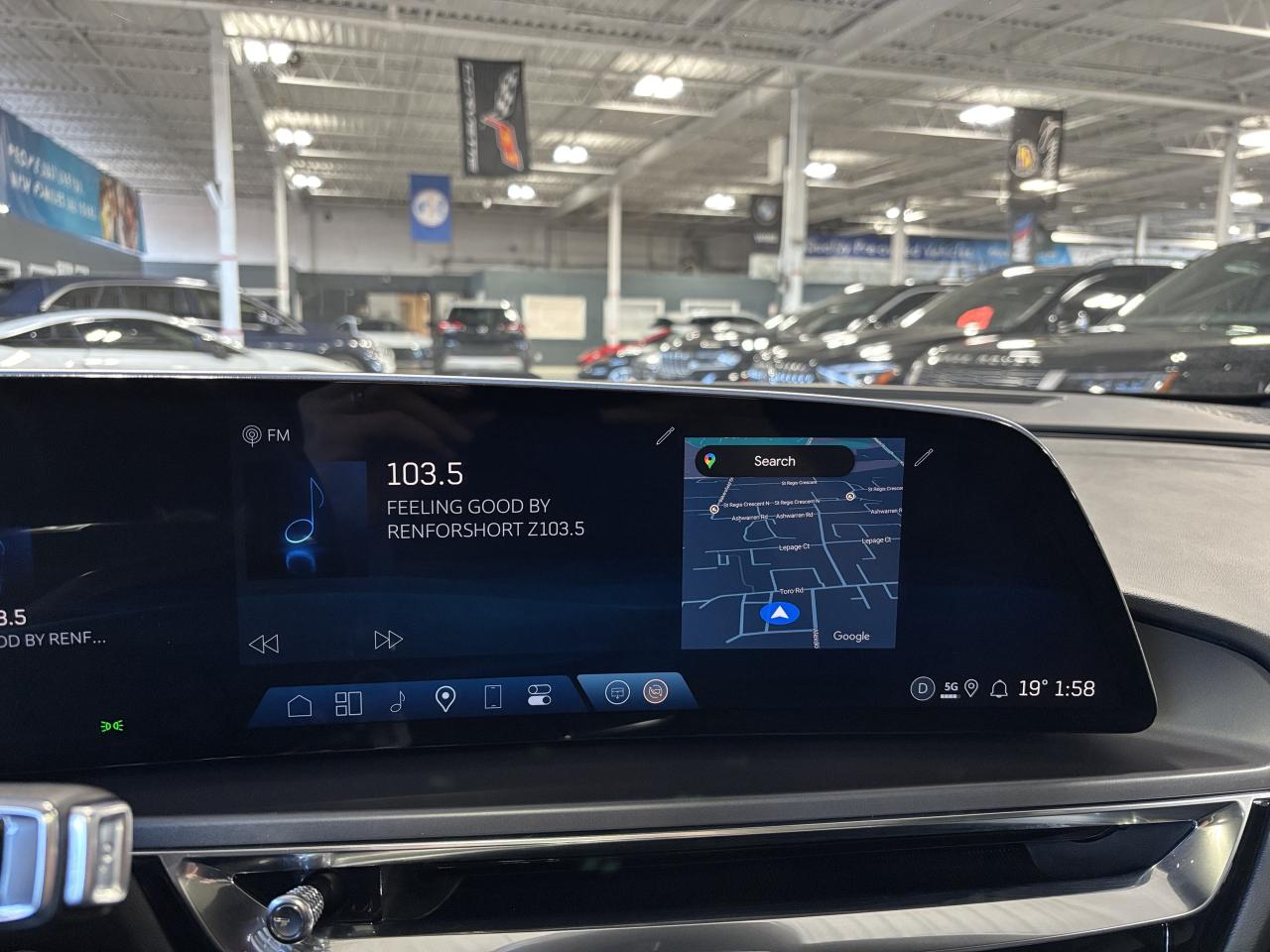 2024 Cadillac LYRIQ Tech|1SA|RWD|CLUSTERNAV|FULLPANOROOF|LEATHER|CAM|+ - Photo #23