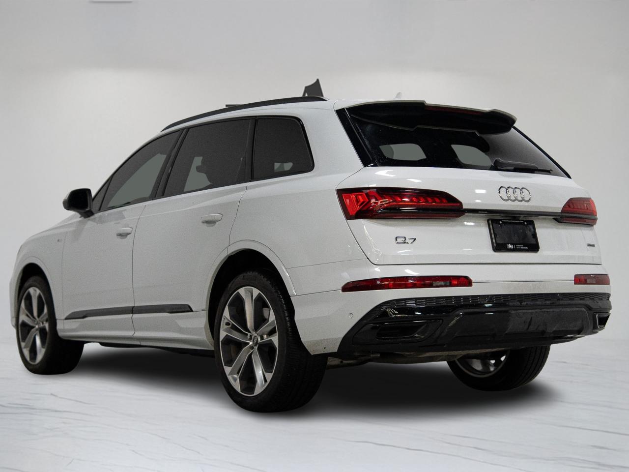 2023 Audi Q7 S-LINE | PROGRESSIV | 55 | PANO | 21 IN Photo4