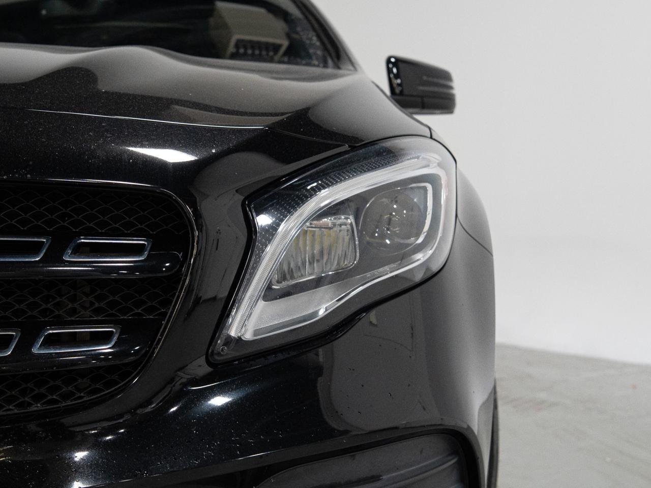 2020 Mercedes-Benz GLA 250 | AMG | PANO | WOOD TRIM Photo