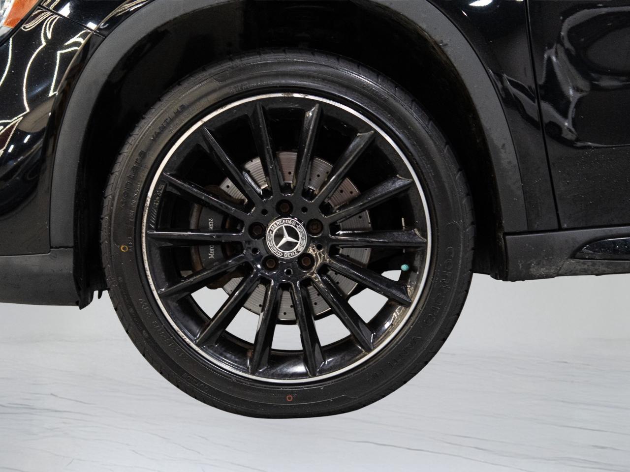 2020 Mercedes-Benz GLA 250 | AMG | PANO | WOOD TRIM Photo
