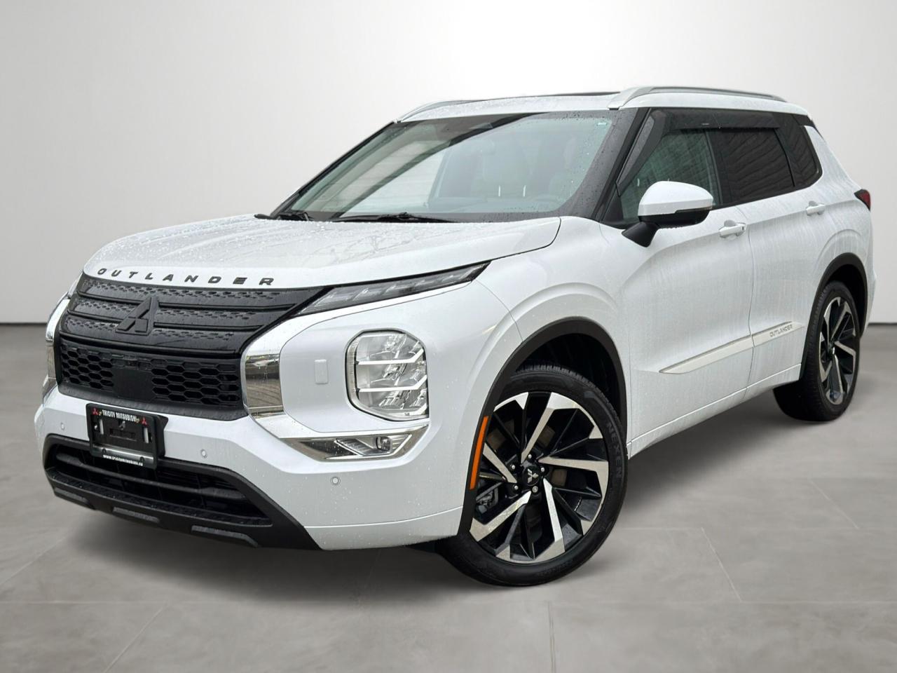 Used 2024 Mitsubishi Outlander  for sale in Coquitlam, BC