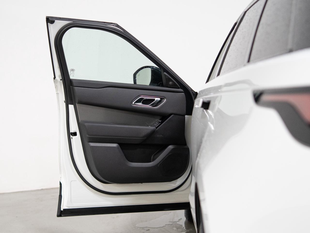 2022 Land Rover Range Rover Velar P250 | S | MERIDIAN | PANO Photo