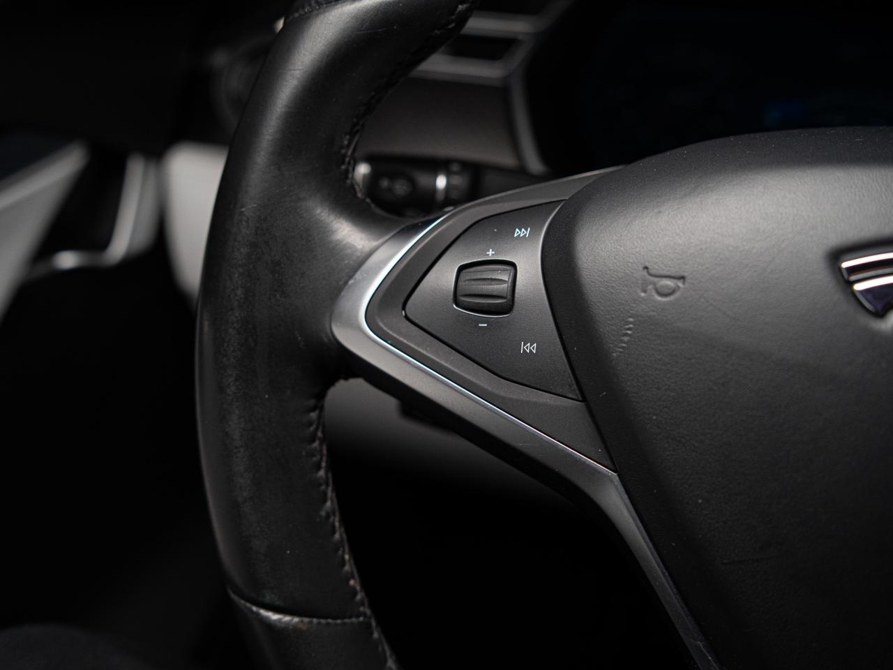 2017 Tesla Model S 75 | PANO | 19 IN Photo