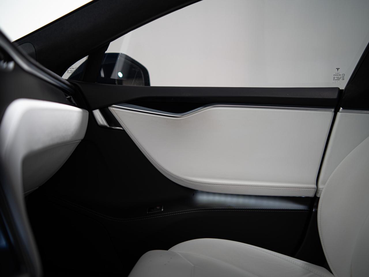 2017 Tesla Model S 75 | PANO | 19 IN Photo