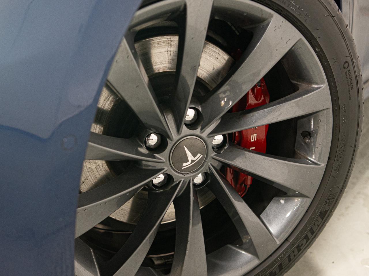 2017 Tesla Model S 75 | PANO | 19 IN Photo