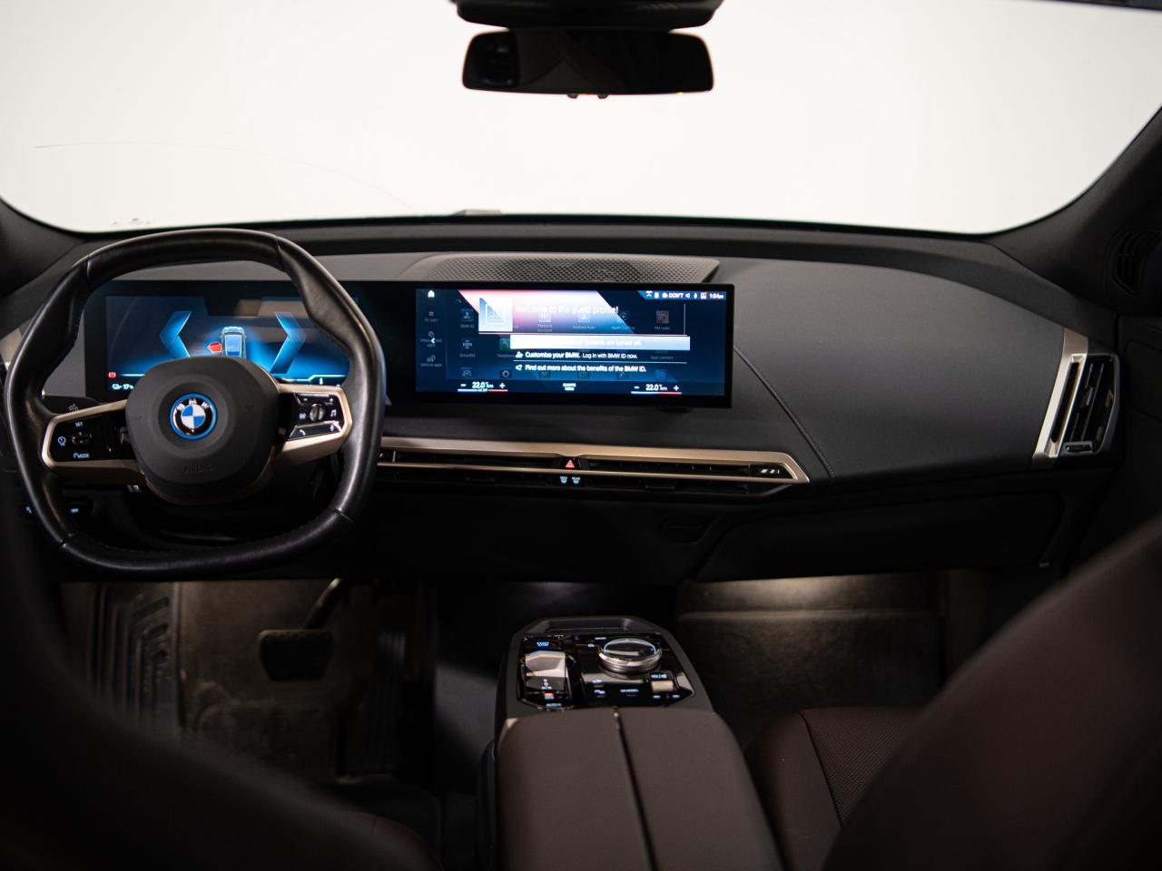 2023 BMW iX XDRIVE 50 | PREMIUM ESSENTIAL PKG | SPORT PKG Photo