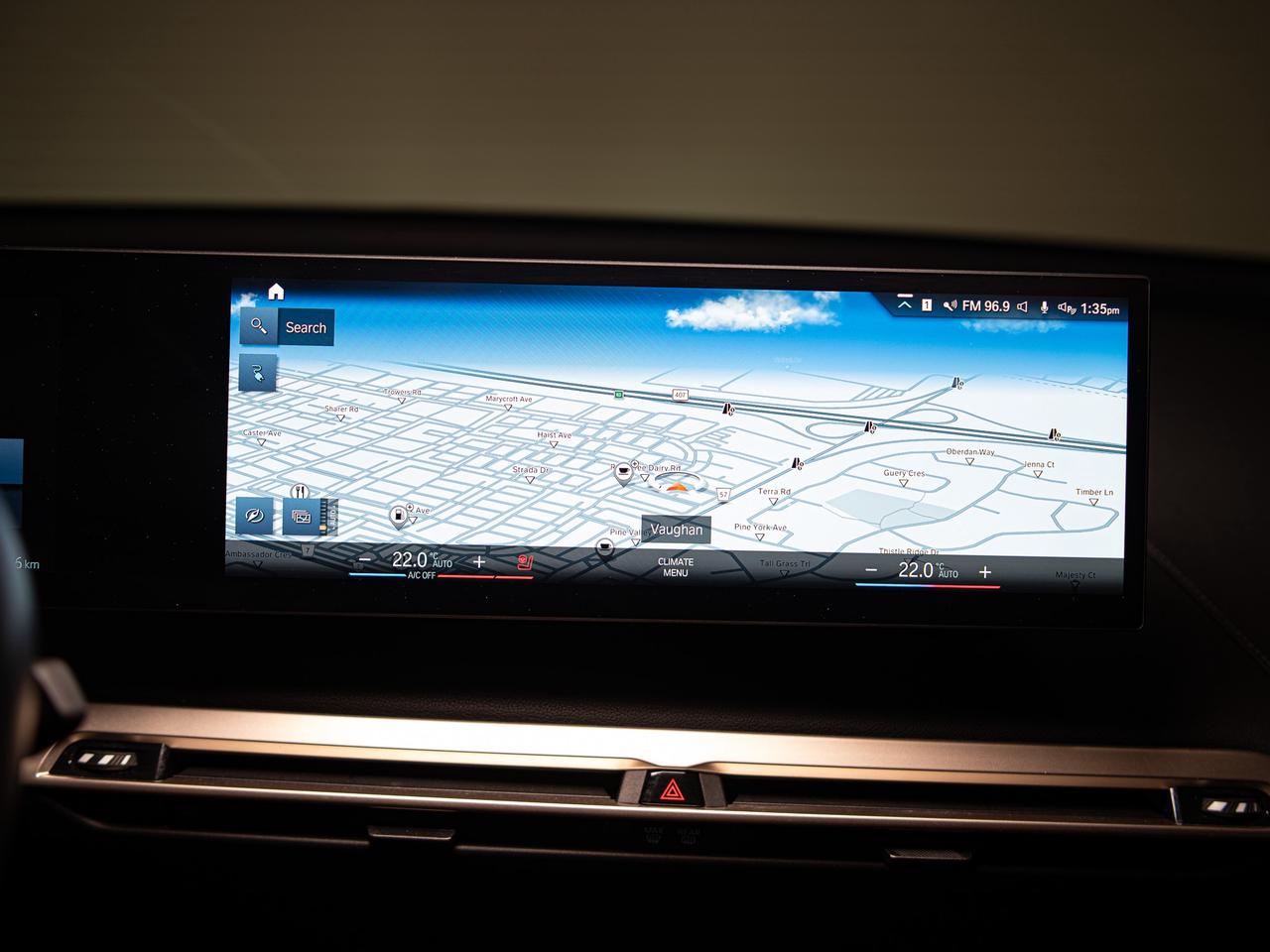 2023 BMW iX XDRIVE 50 | PREMIUM ESSENTIAL PKG | SPORT PKG Photo