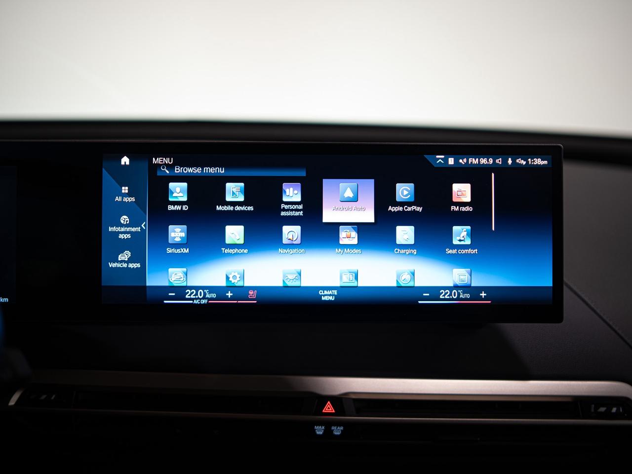 2023 BMW iX XDRIVE 50 | PREMIUM ESSENTIAL PKG | SPORT PKG Photo