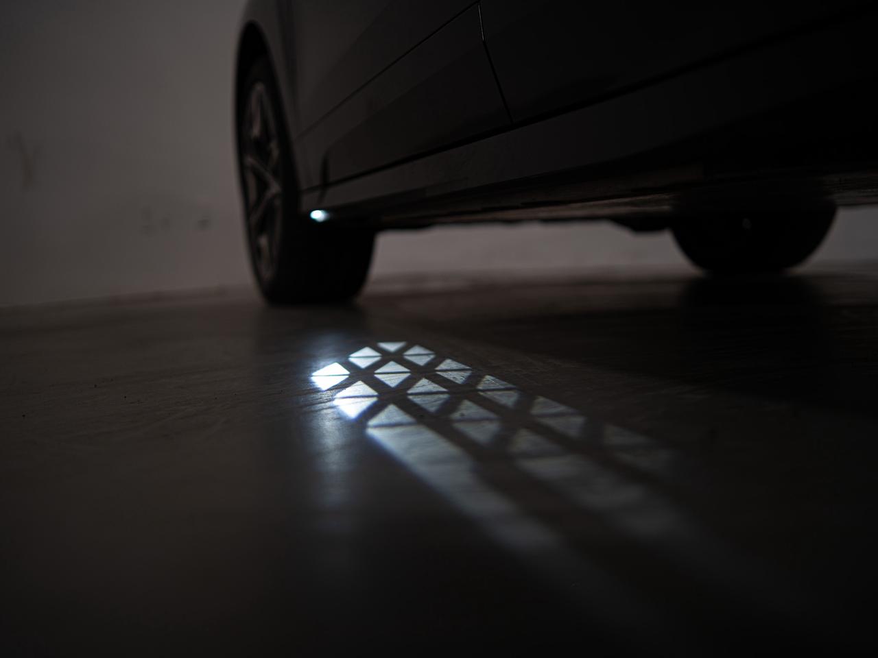 2023 BMW iX XDRIVE 50 | PREMIUM ESSENTIAL PKG | SPORT PKG Photo