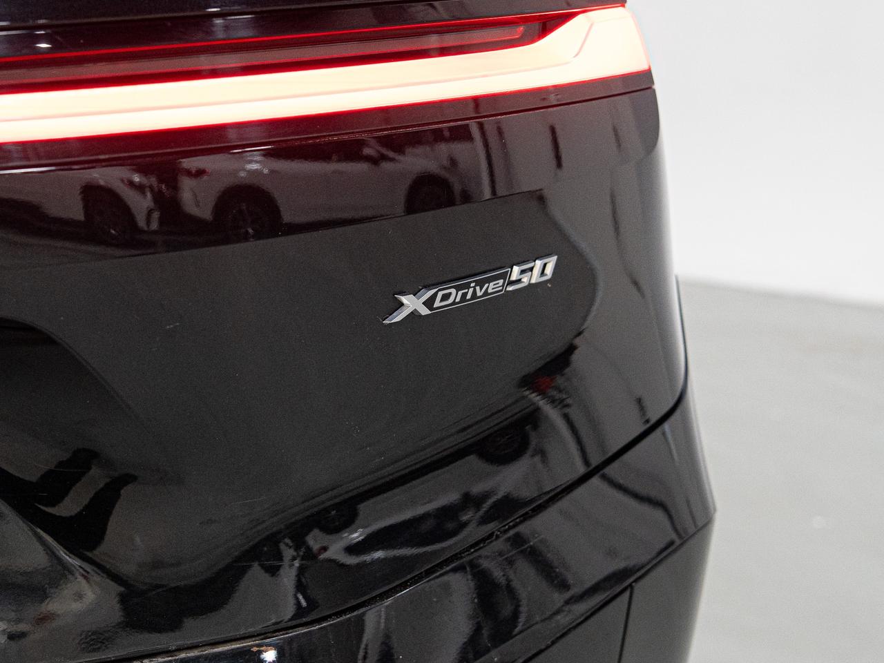 2023 BMW iX XDRIVE 50 | PREMIUM ESSENTIAL PKG | SPORT PKG Photo