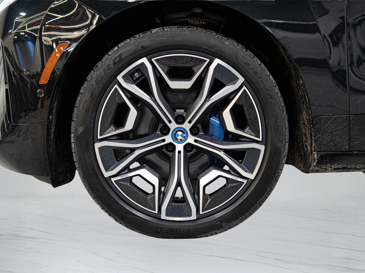 2023 BMW iX XDRIVE 50 | PREMIUM ESSENTIAL PKG | SPORT PKG Photo