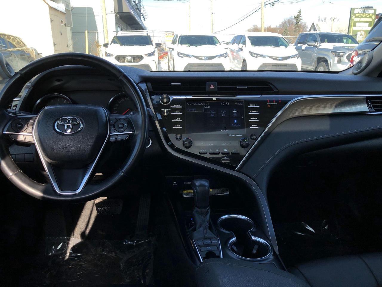 2018 Toyota Camry XSE V6 LEATHER, HUDS, PANO. ROOF, JBL SOUND, BLIS, Photo