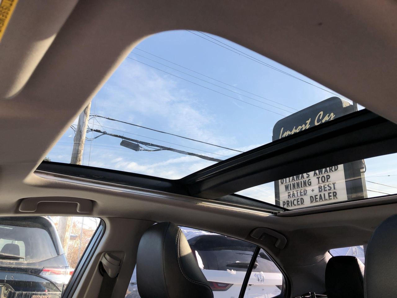 2018 Toyota Camry XSE V6 LEATHER, HUDS, PANO. ROOF, JBL SOUND, BLIS, Photo