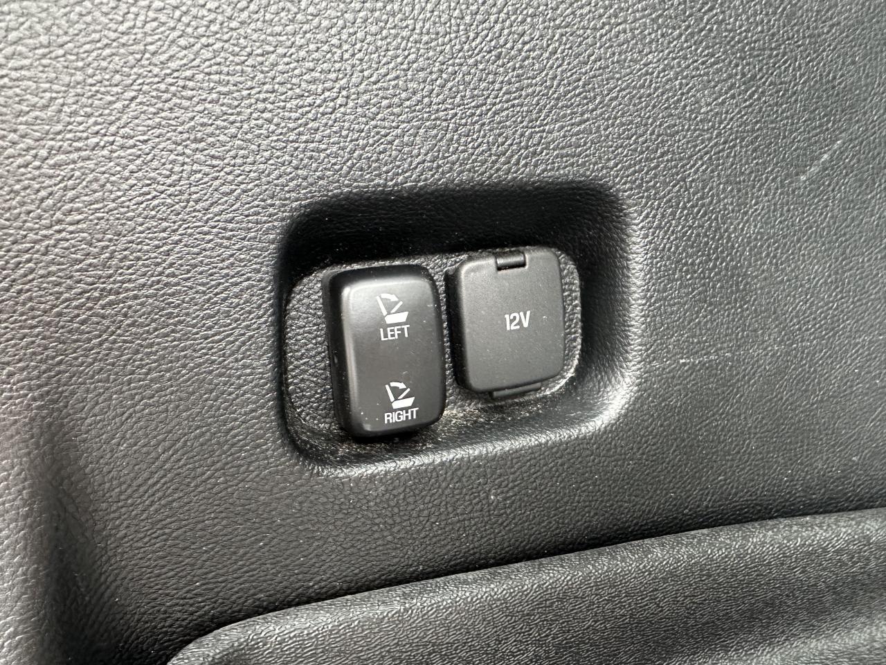 2017 Ford Edge TITANIUM/TOP OF THE LINE/RARE FIND! GREAT PRICE!!! Photo