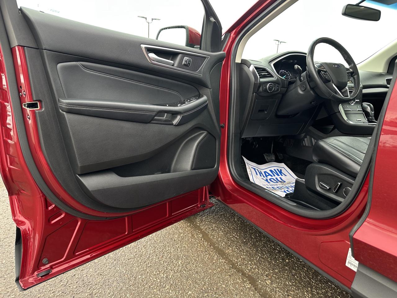 2017 Ford Edge TITANIUM/TOP OF THE LINE/RARE FIND! GREAT PRICE!!! Photo