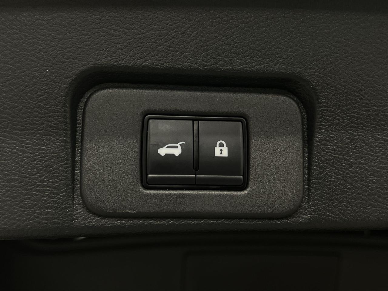 2024 Nissan Rogue SL PREMIUM AWD | HTD LEATHER | PANO ROOF | CARPLAY Photo