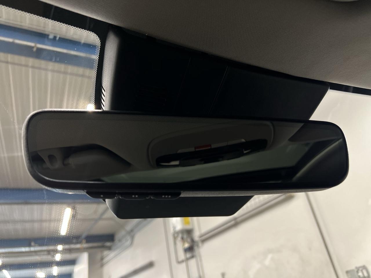 2023 Kia Sportage EX AWD | HTD LEATHER | PANO ROOF | CARPLAY | NAV Photo