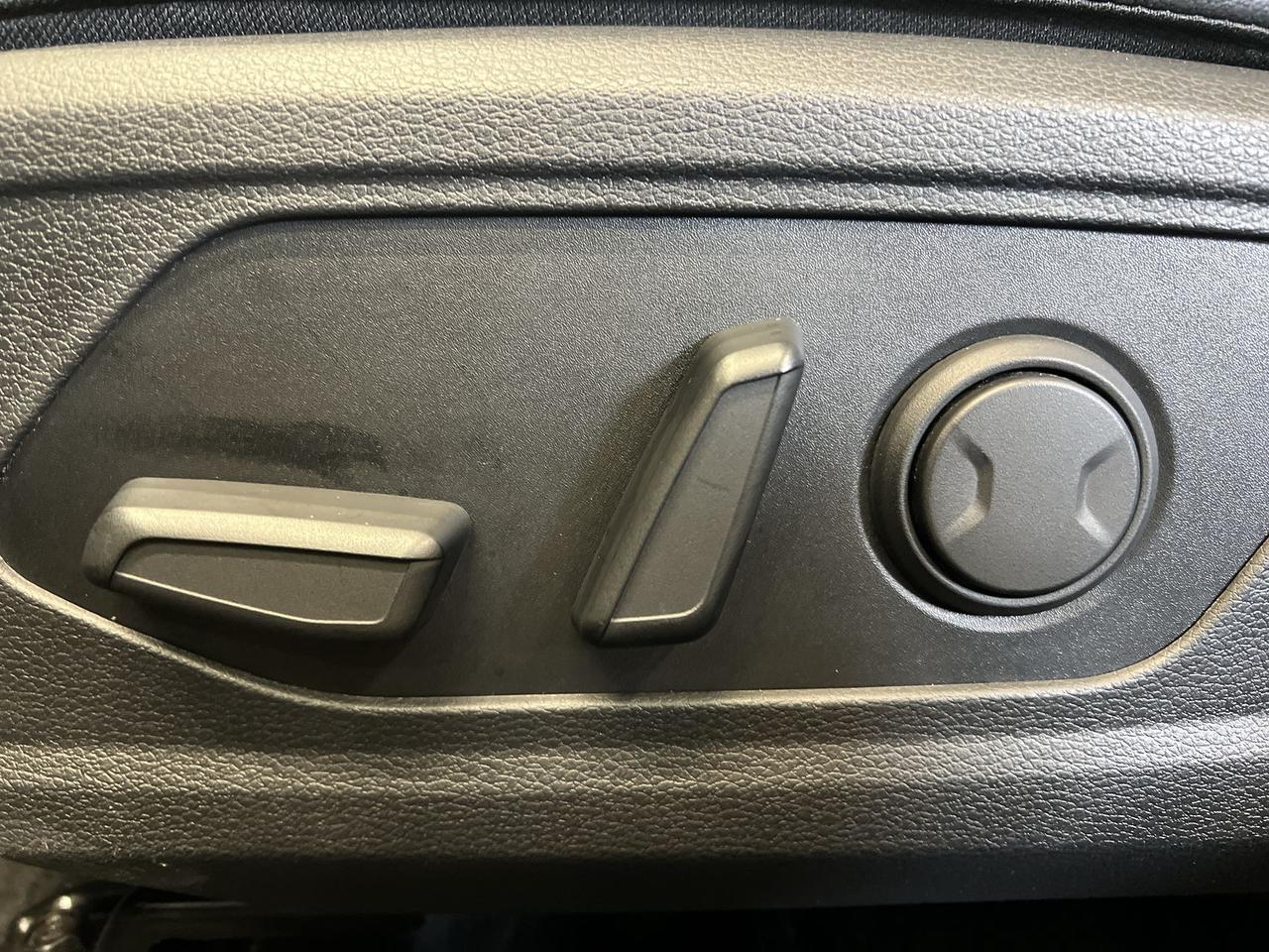 2023 Kia Sportage EX AWD | HTD LEATHER | PANO ROOF | CARPLAY | NAV Photo