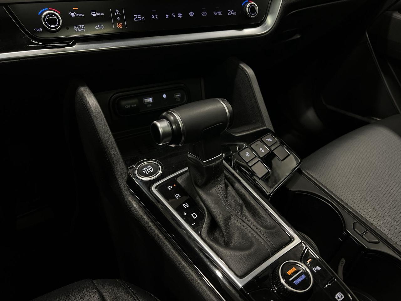 2023 Kia Sportage EX AWD | HTD LEATHER | PANO ROOF | CARPLAY | NAV Photo