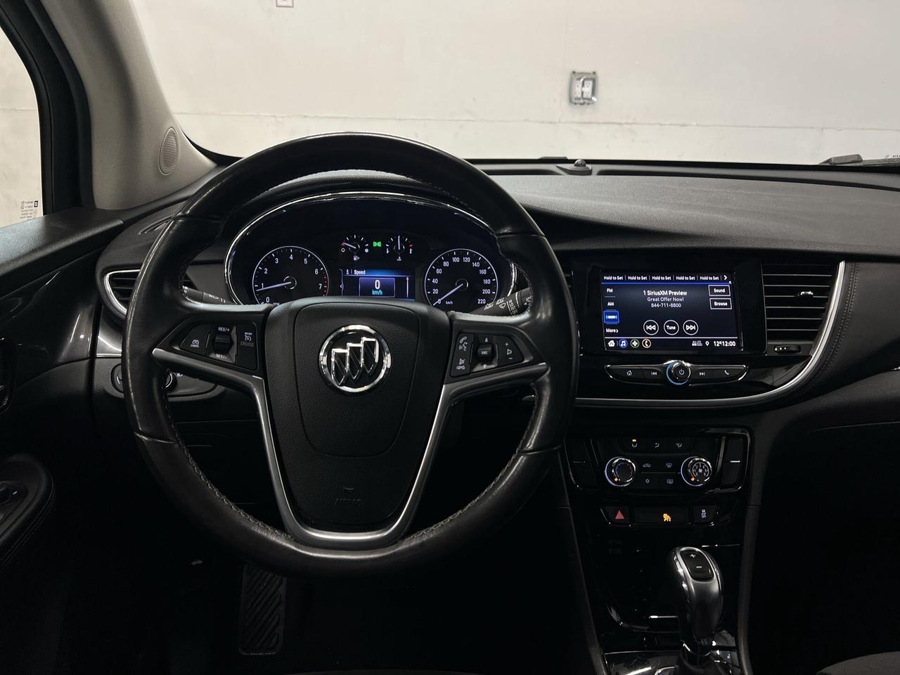2022 Buick Encore AWD | CARPLAY |Leather | BLIND SPOT |REAR CAM |A/C Photo