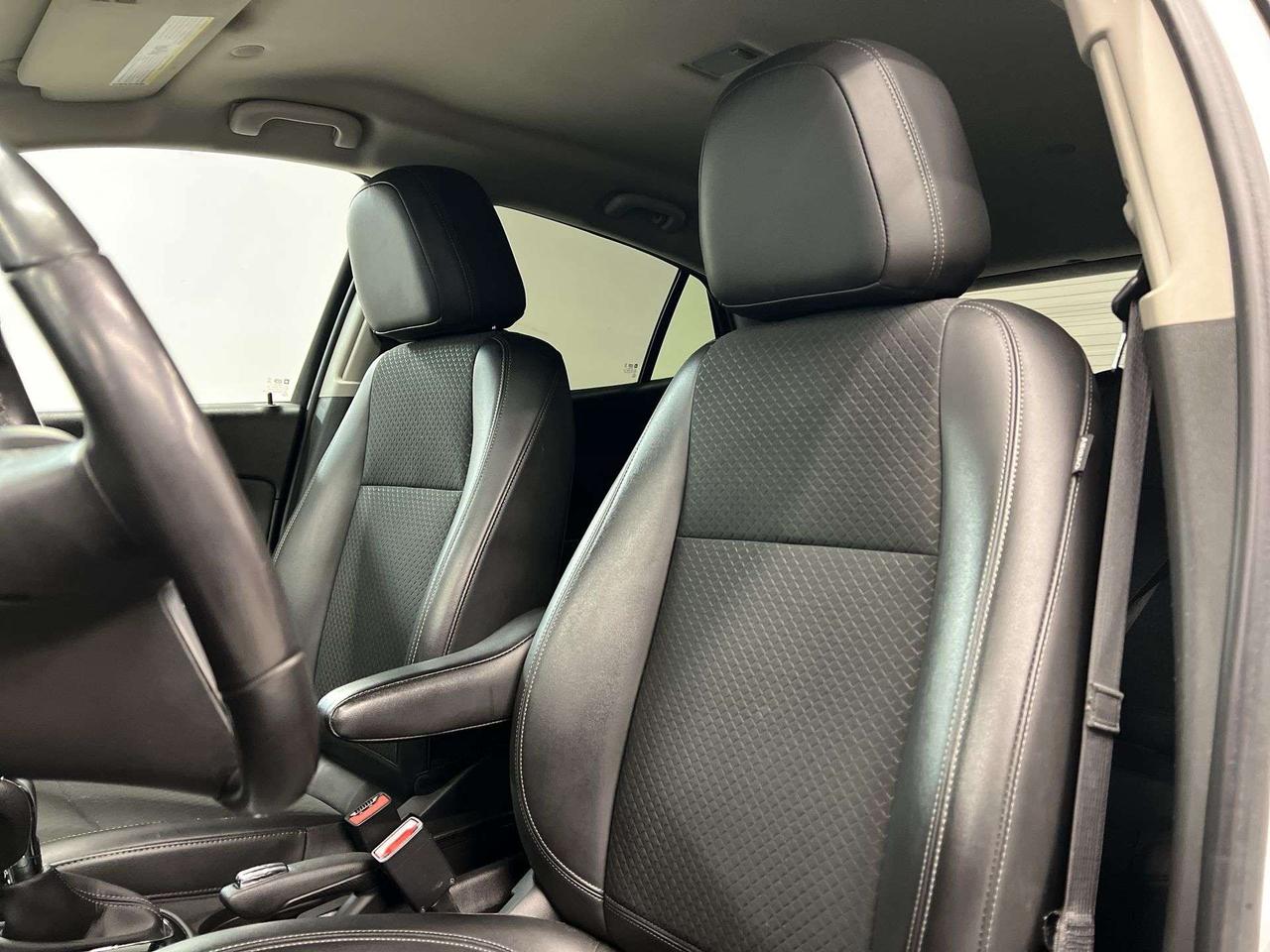 2022 Buick Encore AWD | CARPLAY |Leather | BLIND SPOT |REAR CAM |A/C Photo