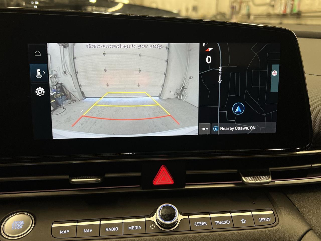 2024 Hyundai Elantra LUXURY |HTD LEATHER | SUNROOF |REMOTE START | A/C Photo