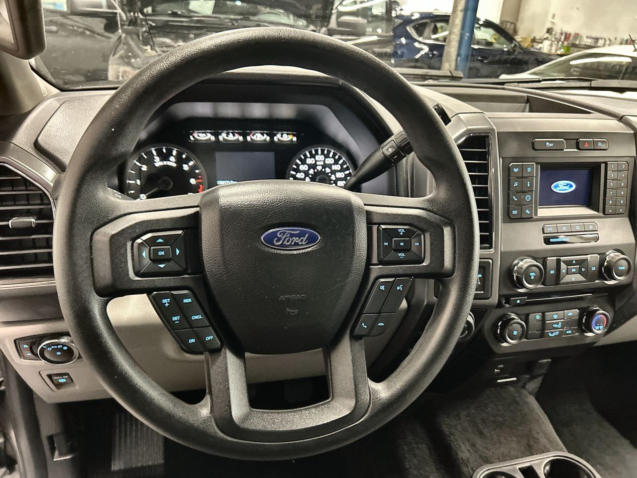 2018 Ford F-150 XLT 4X4 | CREW | 5.0L V8 | REAR CAM | TOW PKG Photo