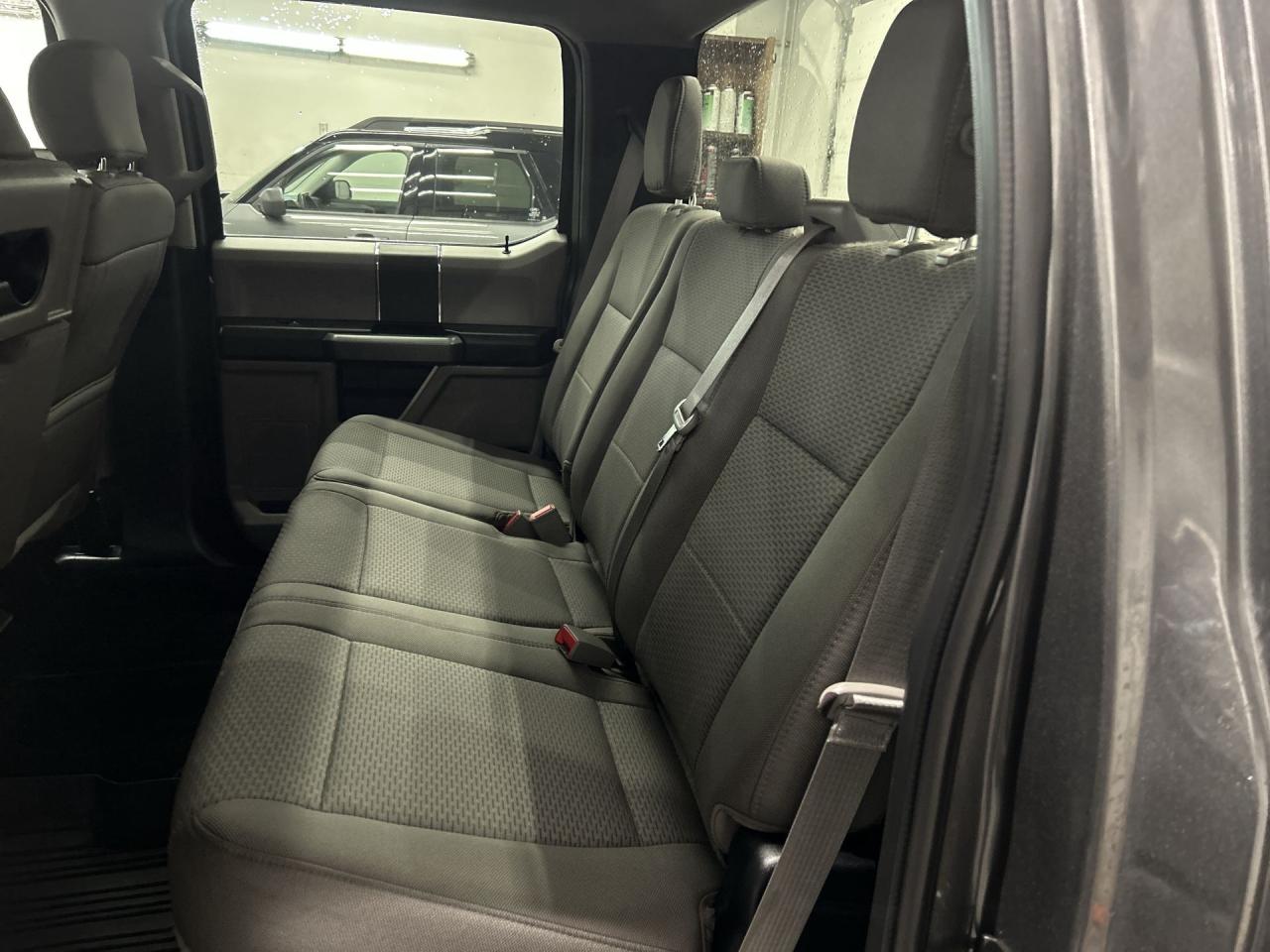 2018 Ford F-150 XLT 4X4 | CREW | 5.0L V8 | REAR CAM | TOW PKG Photo