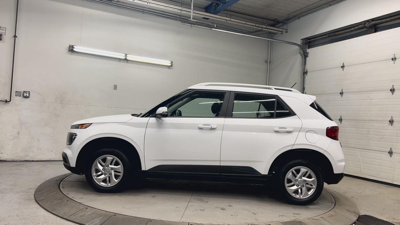2024 Hyundai Venue PREFERRED |HTD SEATS |CARPLAY | REMOTE START | A/C Photo