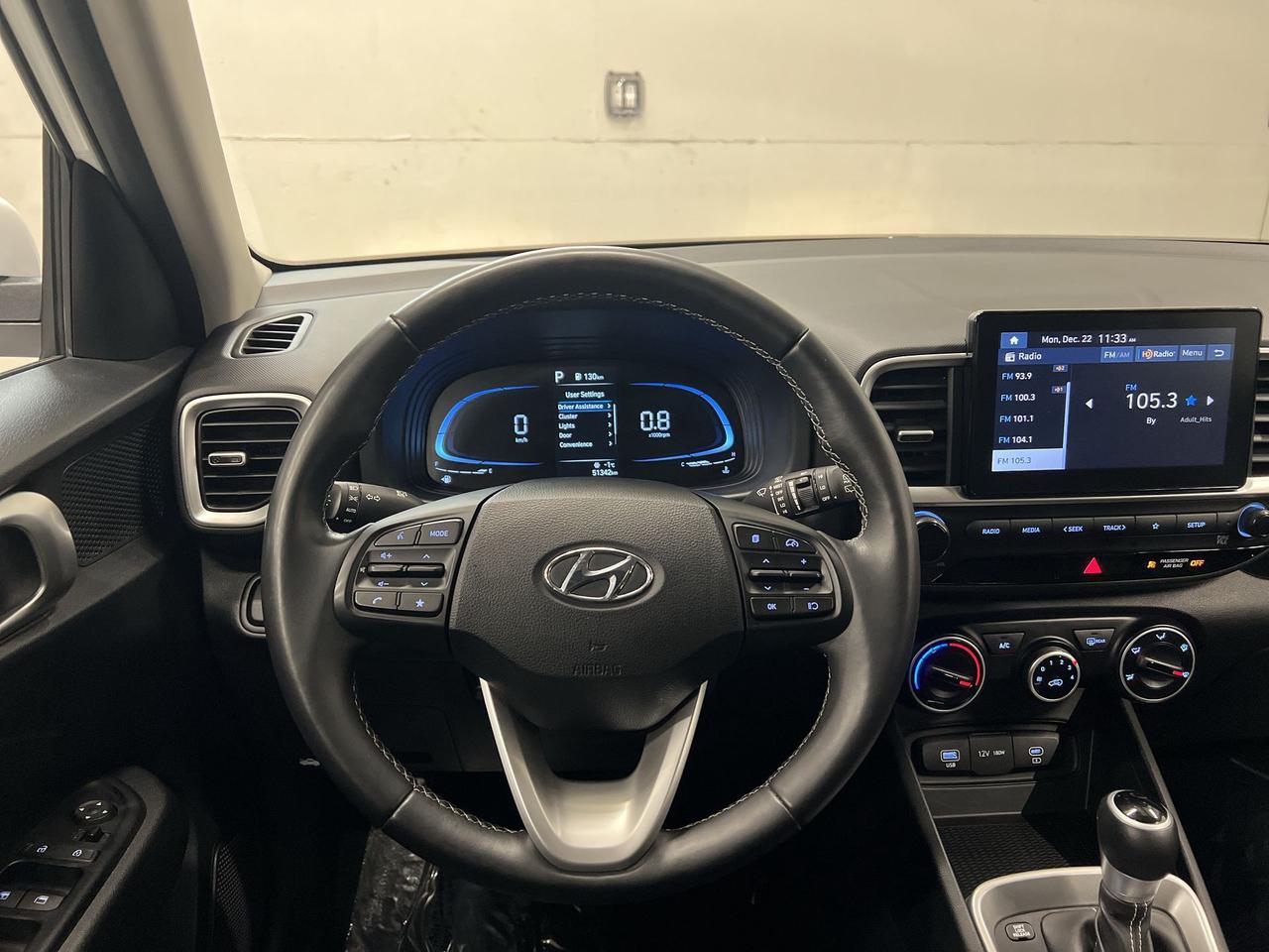 2024 Hyundai Venue PREFERRED |HTD SEATS |CARPLAY | REMOTE START | A/C Photo