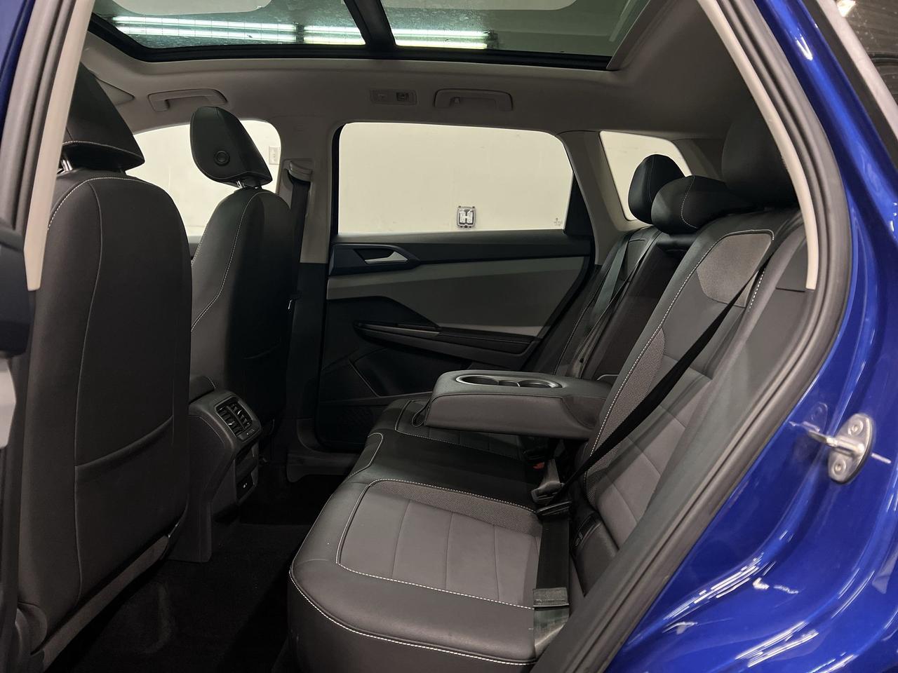 2024 Volkswagen Taos COMFORTLINE | HTD LEATHER | CARPLAY | REMOTE START Photo