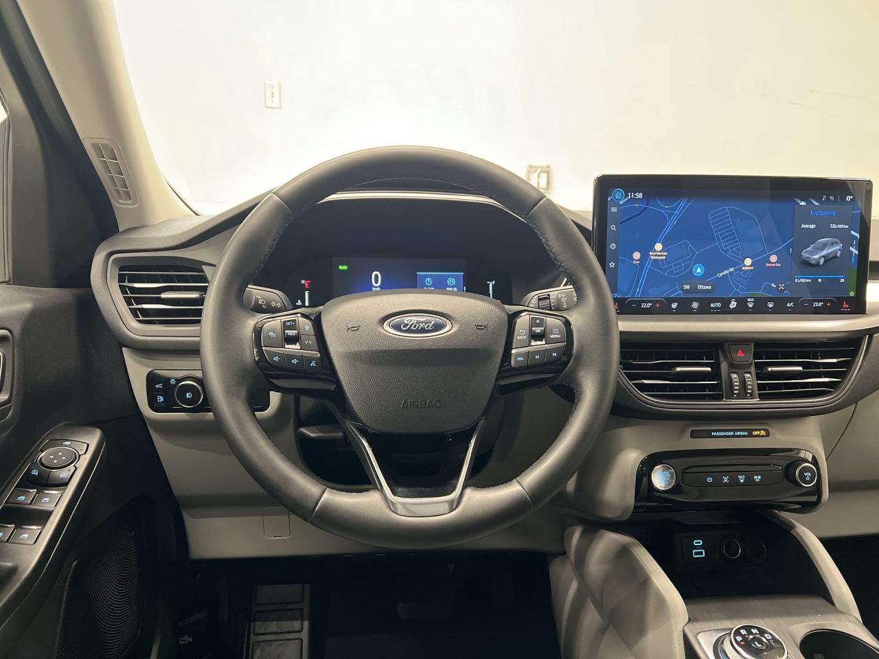 2023 Ford Escape PLUG-IN HYBRID | LEATHER | CARPLAY | REMOTE START Photo