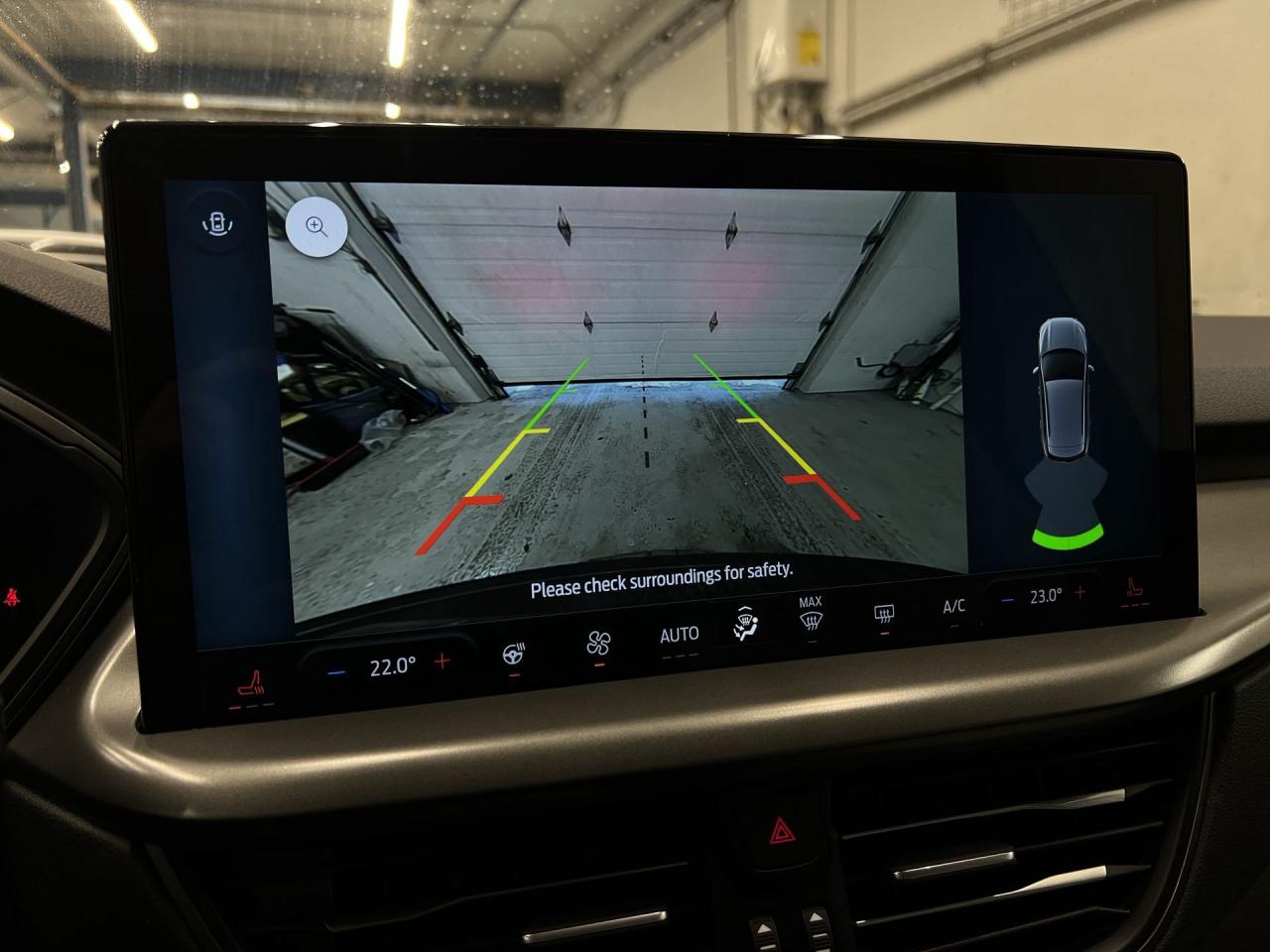 2023 Ford Escape PLUG-IN HYBRID | LEATHER | CARPLAY | REMOTE START Photo