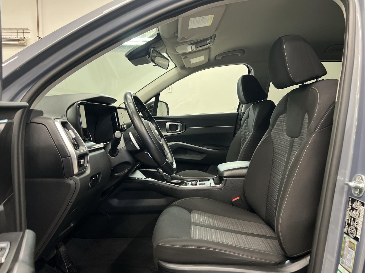 2021 Kia Sorento X-LINE AWD | HTD SEATS | CARPLAY | REMOTE START Photo