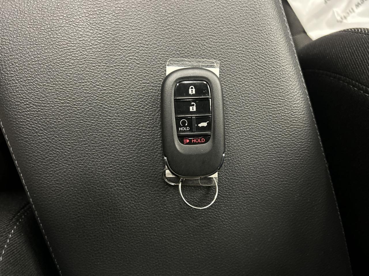 2025 Honda CR-V AWD| HEATED SEATS| REMOTE START| CARPLAY| REAR CAM Photo2