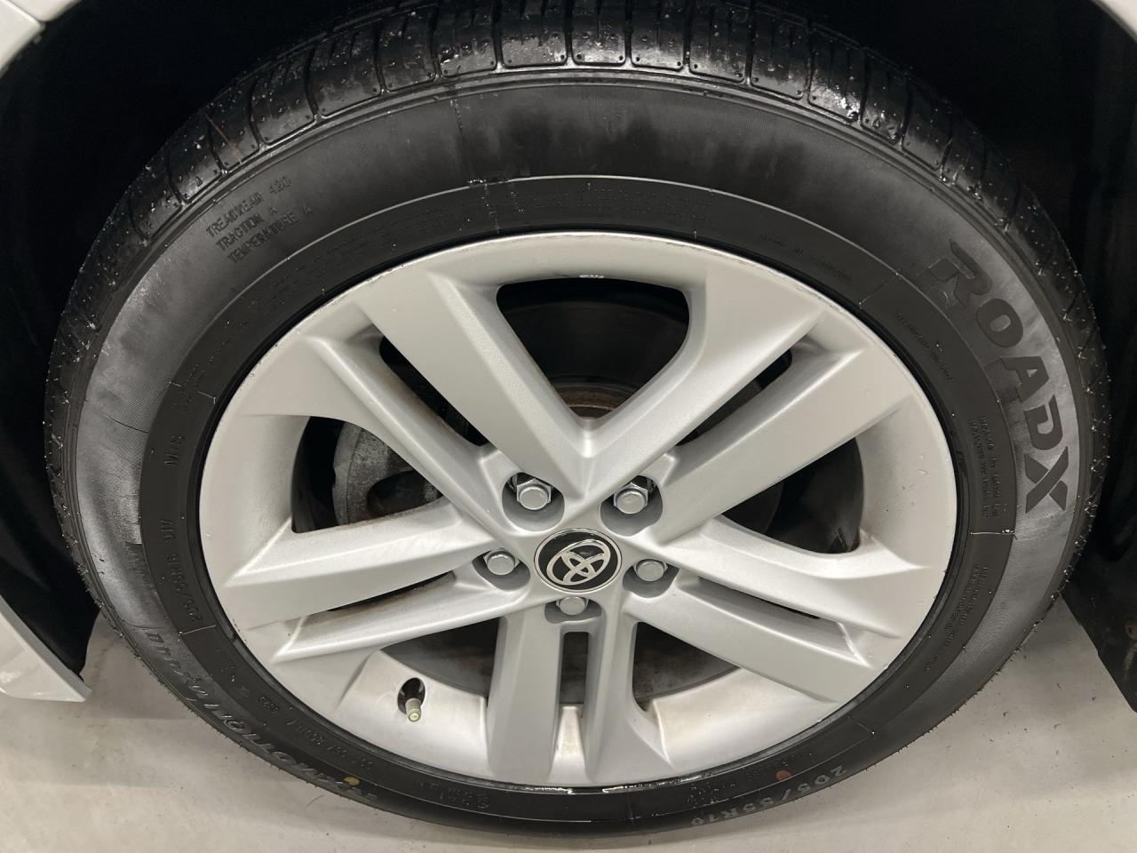 2020 Toyota Corolla SE | HTD SEATS | CARPLAY | ALLOYS | BLUETOOTH Photo