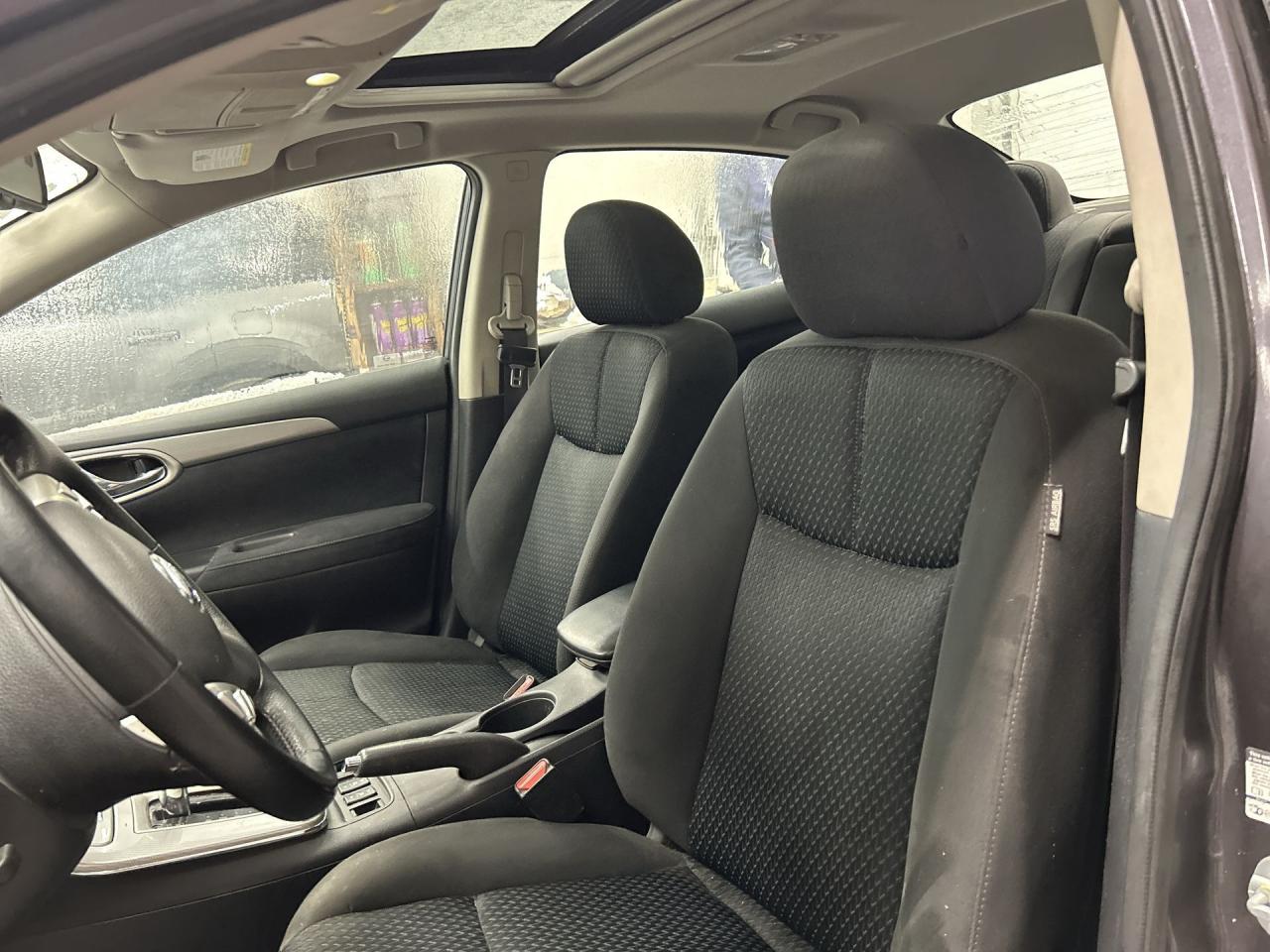 2014 Nissan Sentra SR | LOW KMS | SUNROOF | HEATED SEATS | REAR CAM Photo