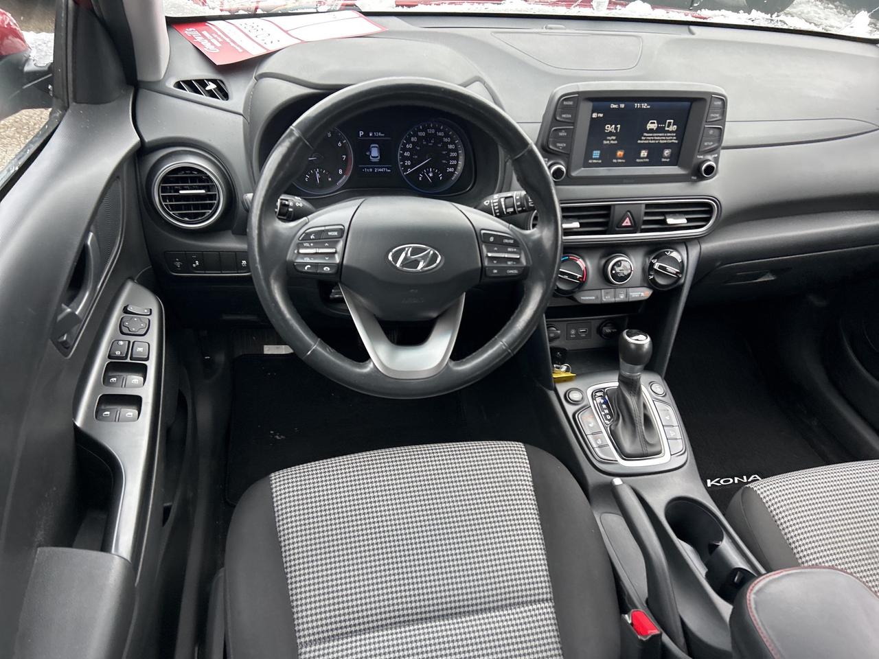 2019 Hyundai KONA SEL, AWD, CLEAN CARFAX, HEATED SEATS AND WHEEL! - Photo #13