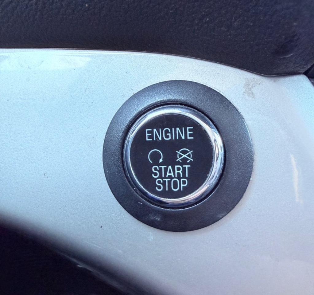 2013 Ford Escape SEL 4dr Front-wheel Drive Automatic Photo