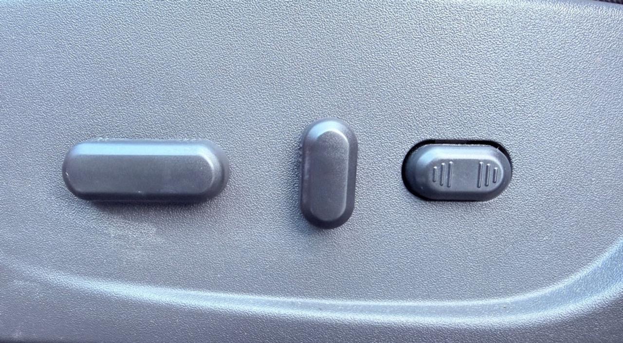 2013 Ford Escape SEL 4dr Front-wheel Drive Automatic Photo