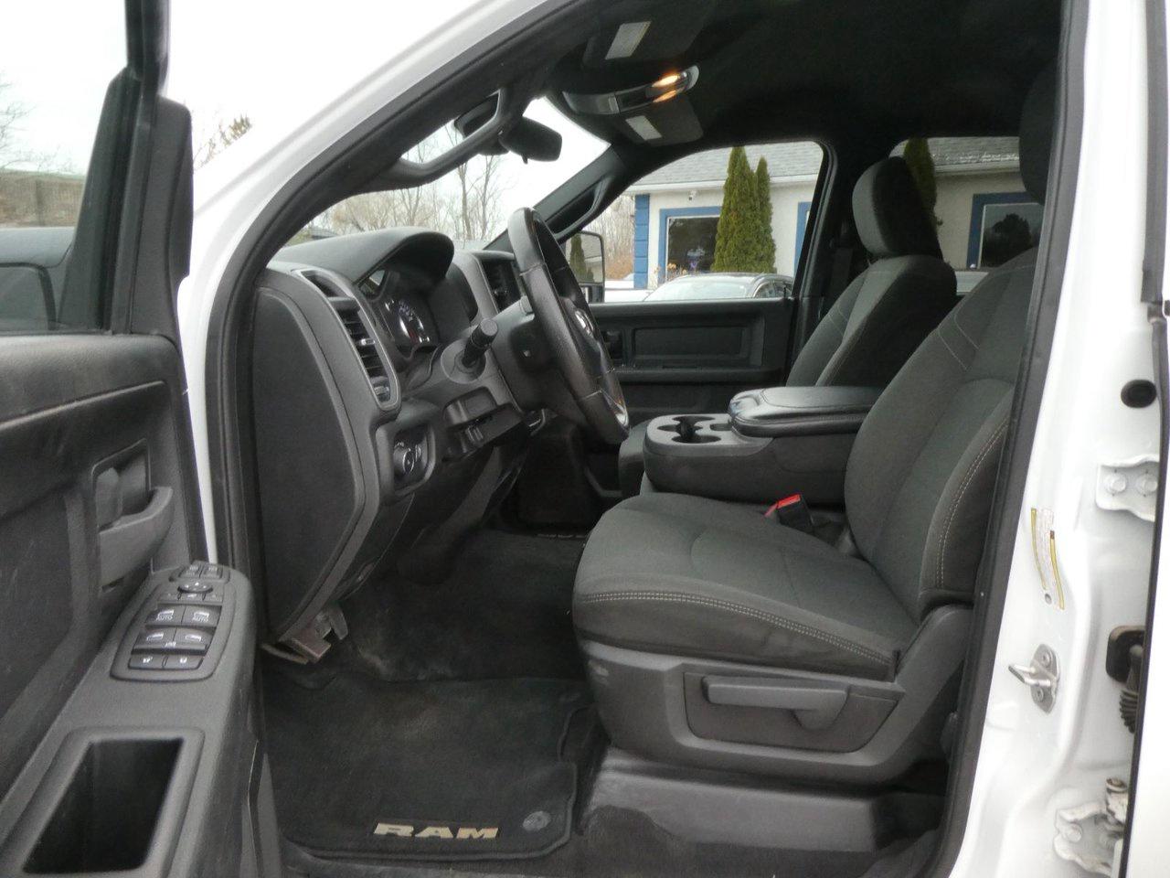 2023 RAM 2500 Tradesman Tradesman Photo