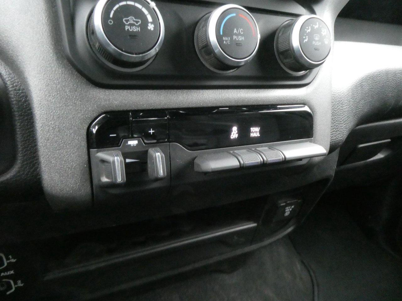 2023 RAM 2500 Tradesman Tradesman Photo