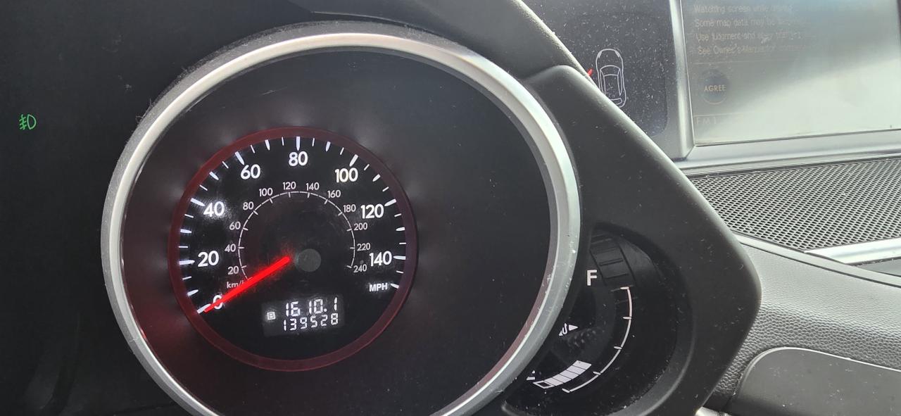 2010 Subaru Tribeca Touring Photo