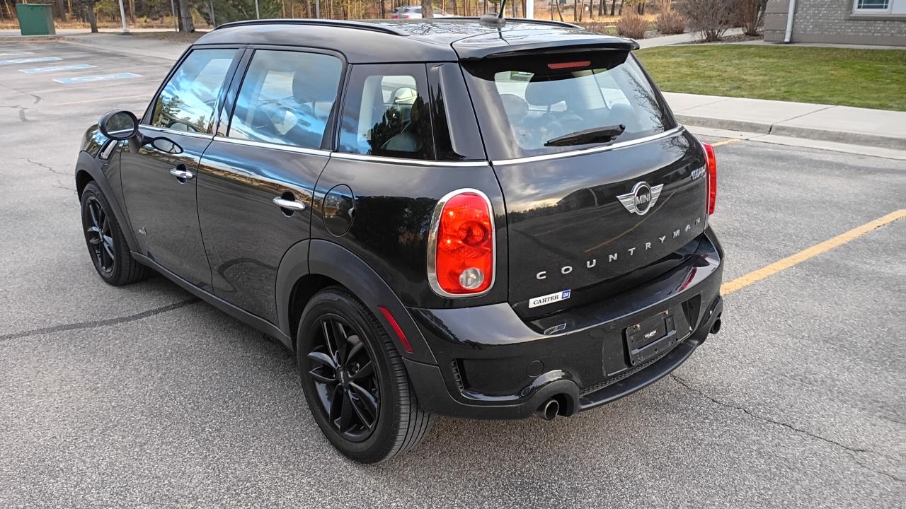 2014 MINI Cooper Countryman S ALL4 Photo